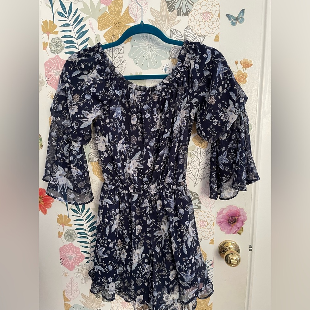 American Eagle navy floral romper size X-small